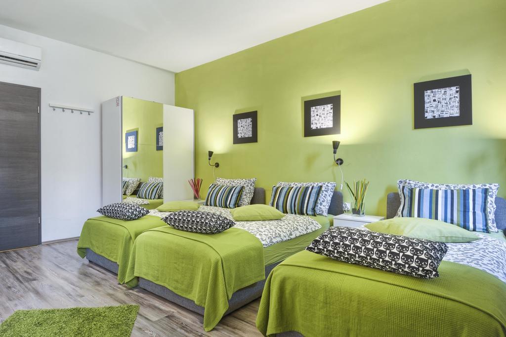 Top Center Rooms & Studio Пула Екстер'єр фото