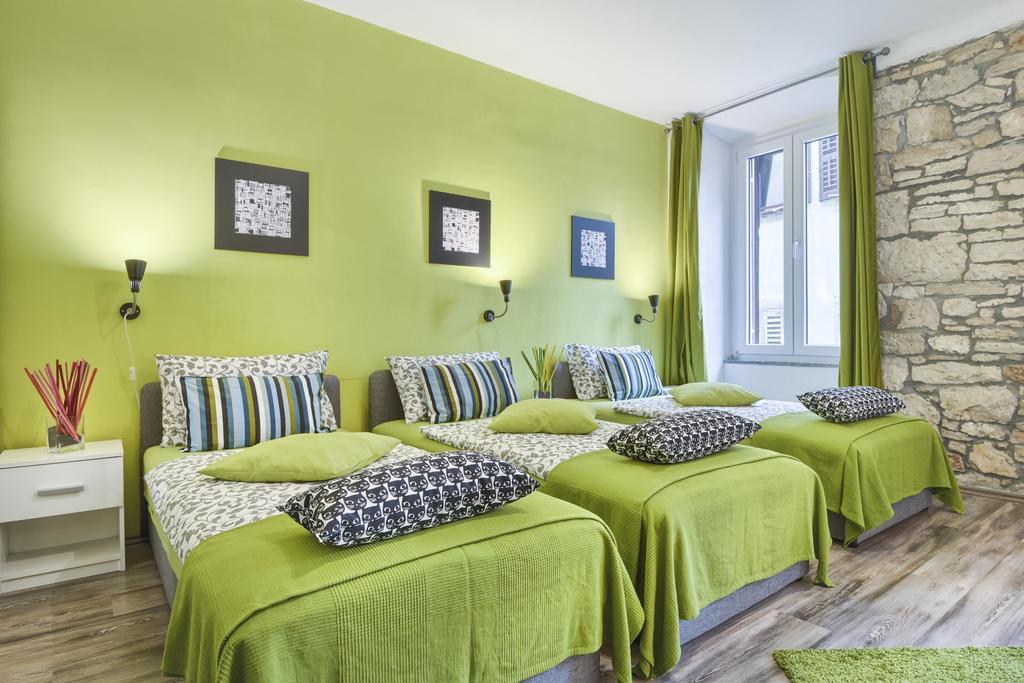 Top Center Rooms & Studio Пула Екстер'єр фото