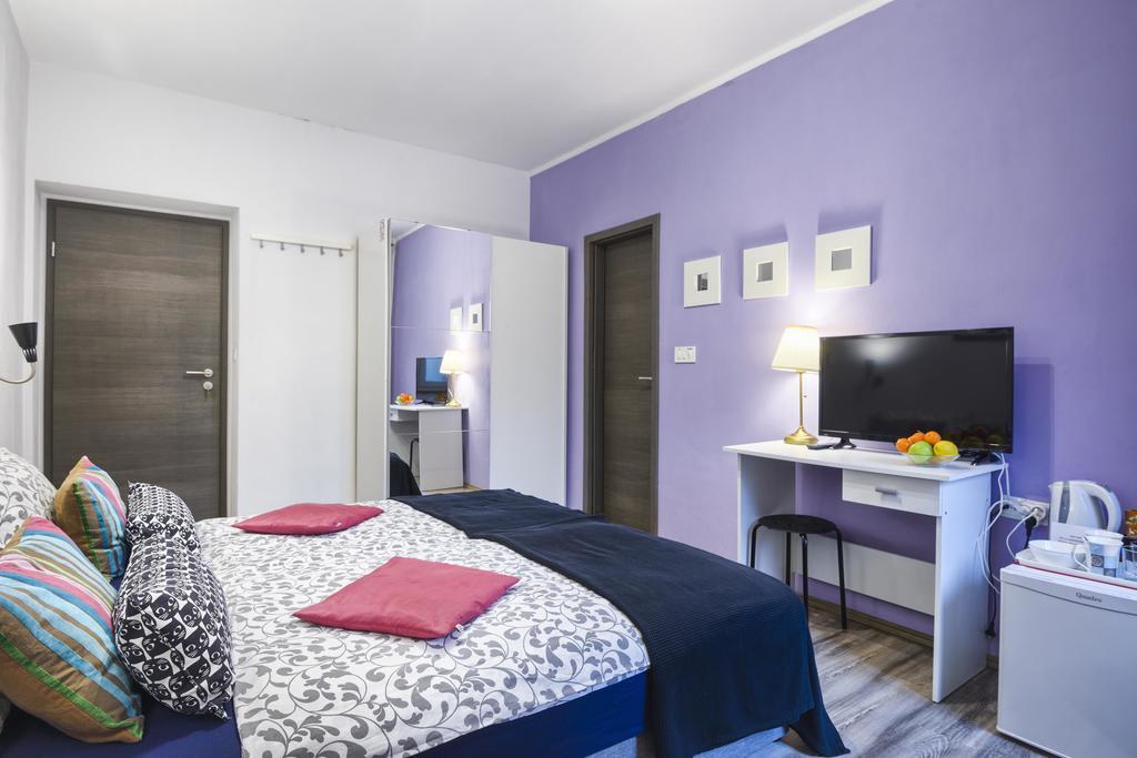 Top Center Rooms & Studio Пула Екстер'єр фото